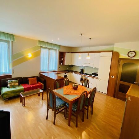 Hotel Ideal Мальчезине Экстерьер фото