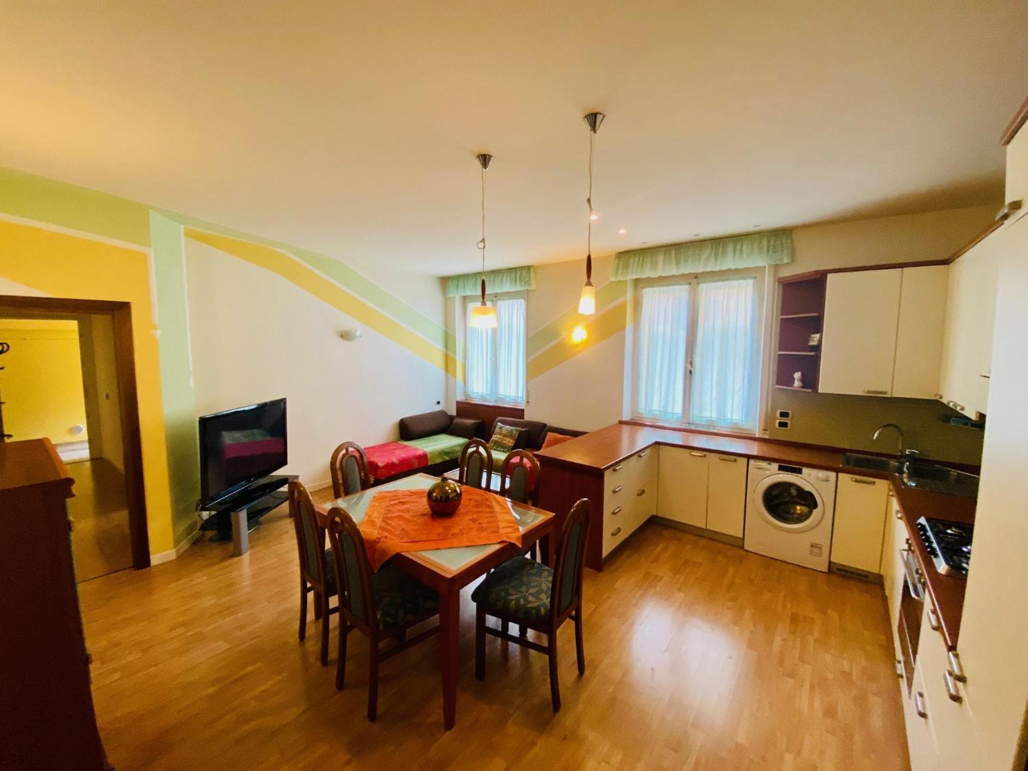 Hotel Ideal Мальчезине Экстерьер фото