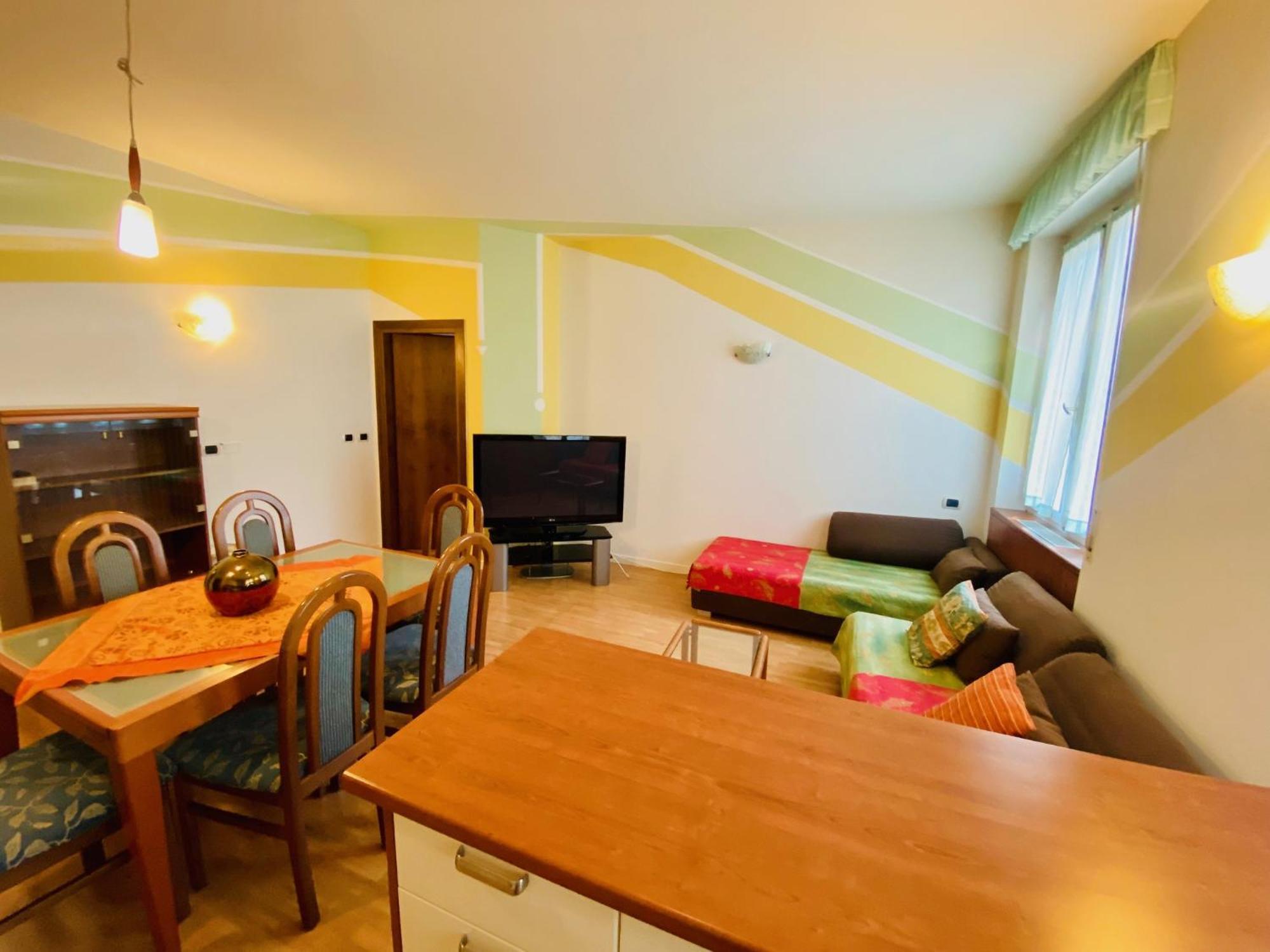 Hotel Ideal Мальчезине Экстерьер фото
