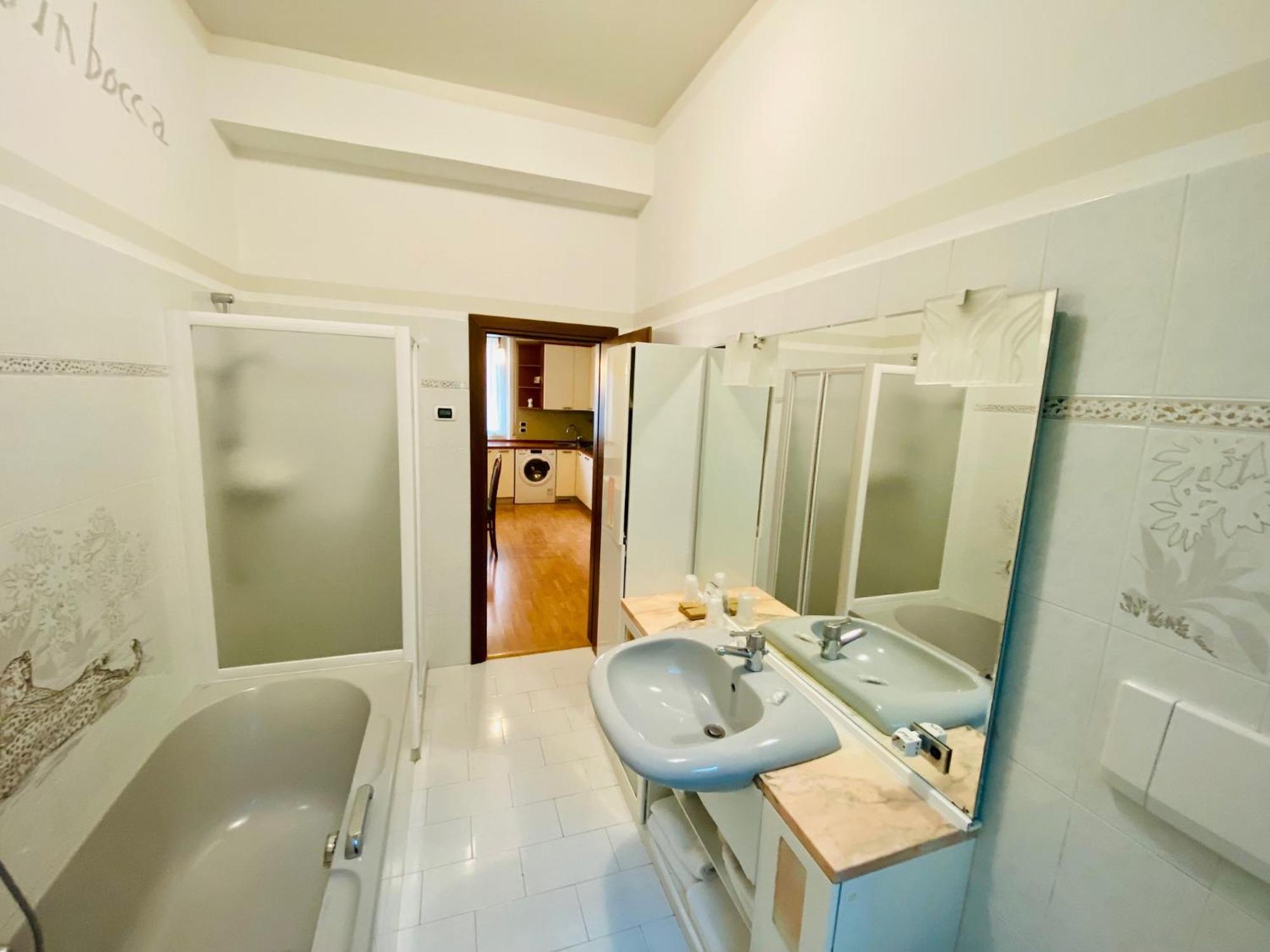 Hotel Ideal Мальчезине Экстерьер фото